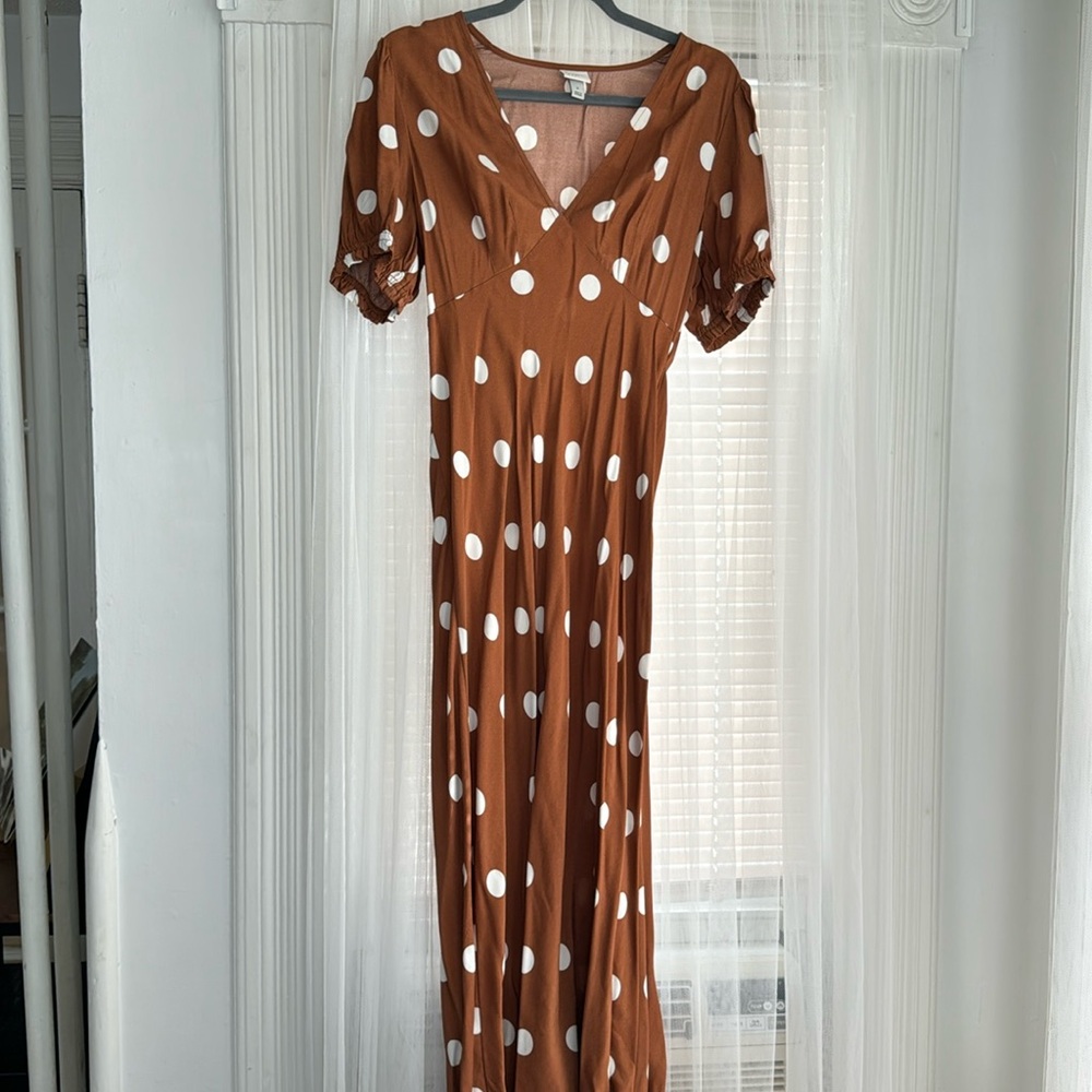 A new day polka dot midi dress with puffed sleeves worn only once